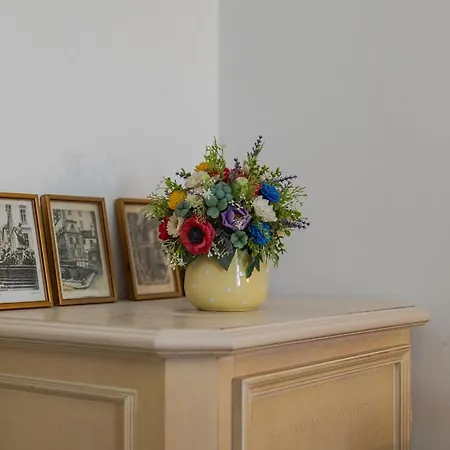 The Royal Hlavna Balcony Parking * Košice