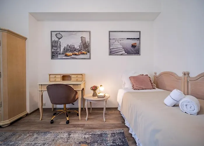 Apartmán The Royal Hlavna Balcony Parking