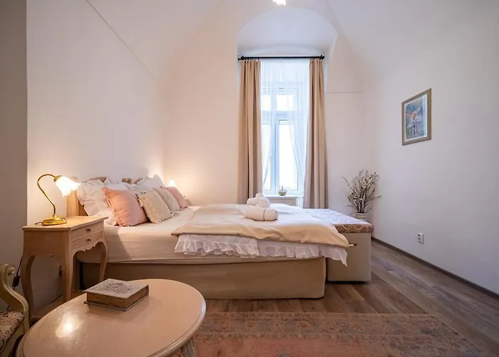 Apartmán The Royal Hlavna Balcony Parking