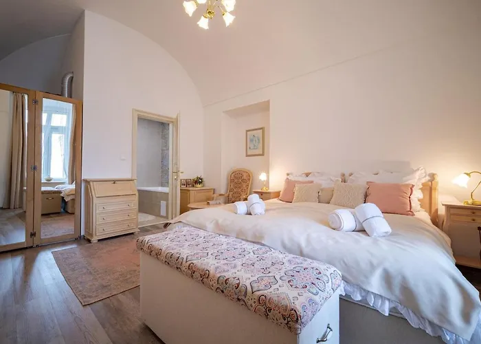 The Royal Hlavna Balcony Parking Apartmán Košice